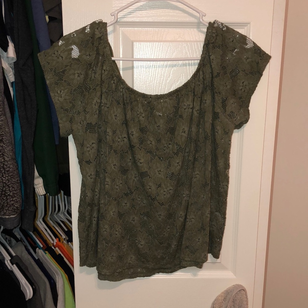 Green lace top